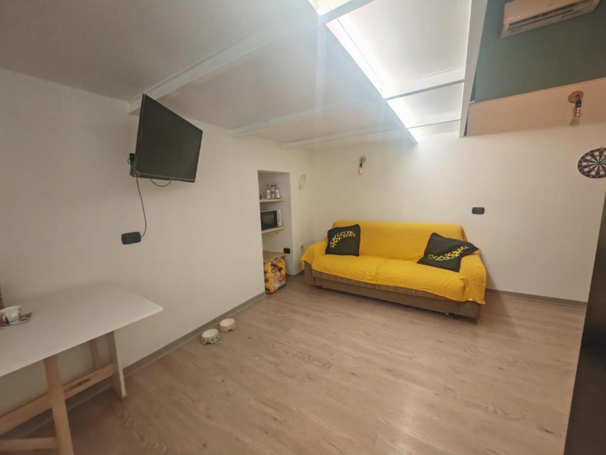 Mini Loft In Centro Apartment Bari Exterior photo
